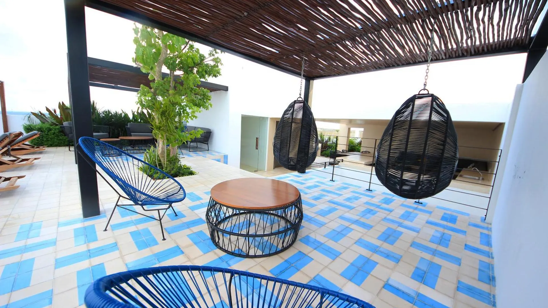 Apartment Near The Beach, Rooftop, Pool, Sea View. Playa del Carmen